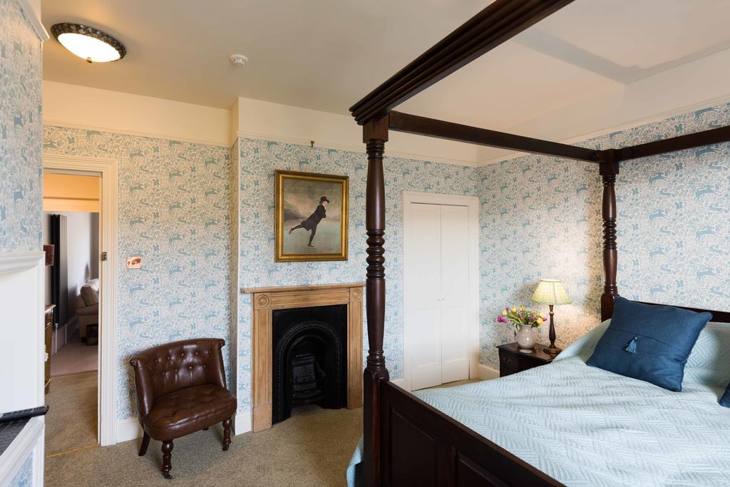 Spire House Bed & Breakfast 4*
