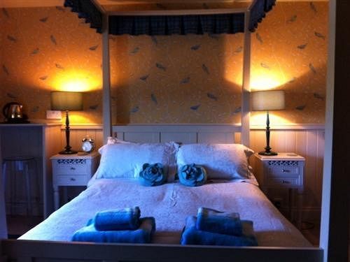 Spire House Bed & Breakfast 4*